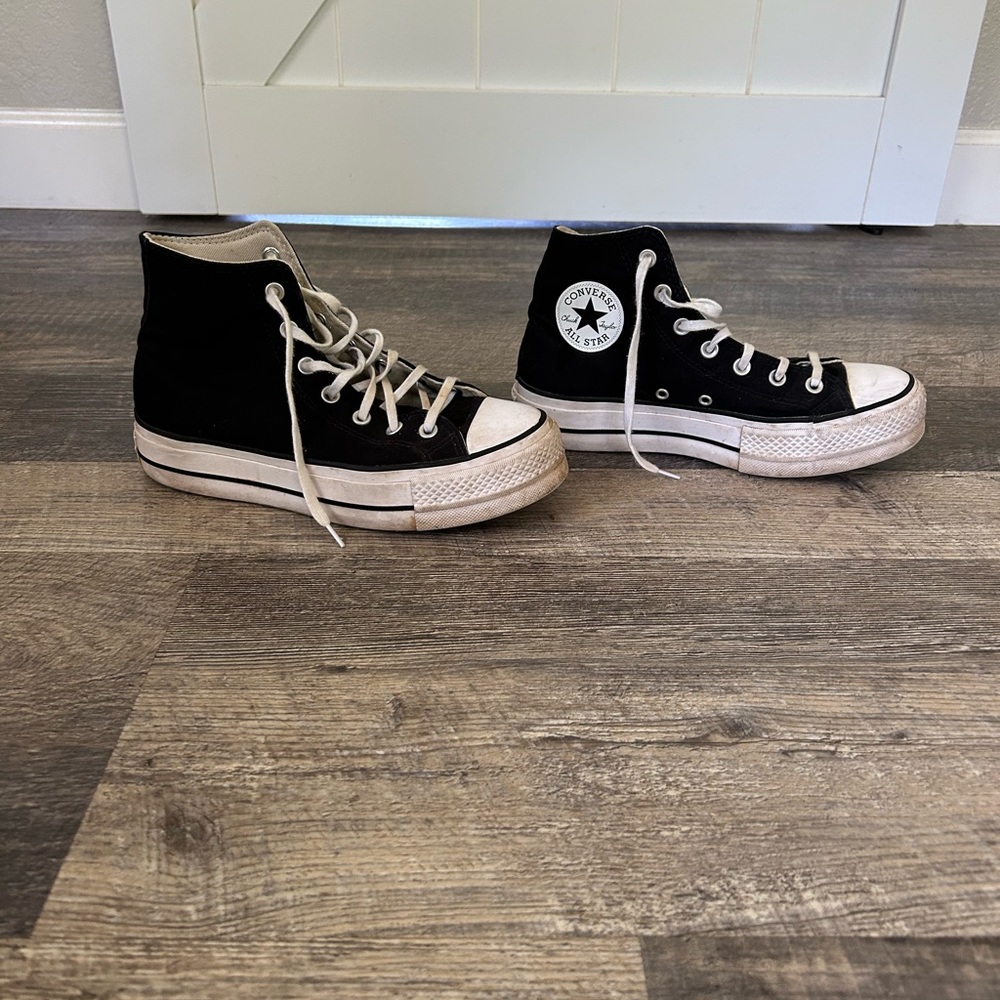 Converse Womens Sz 8 Black Platform High-Top Sneakers